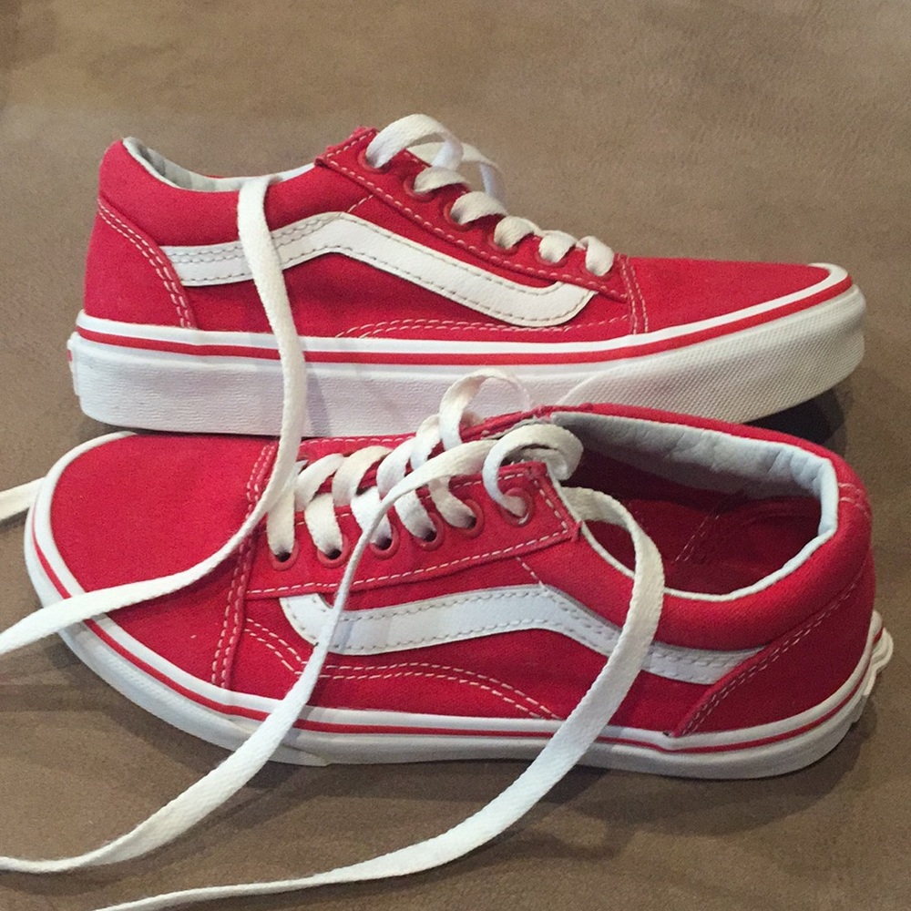 Kids Red Vans sneaker tennis shoes